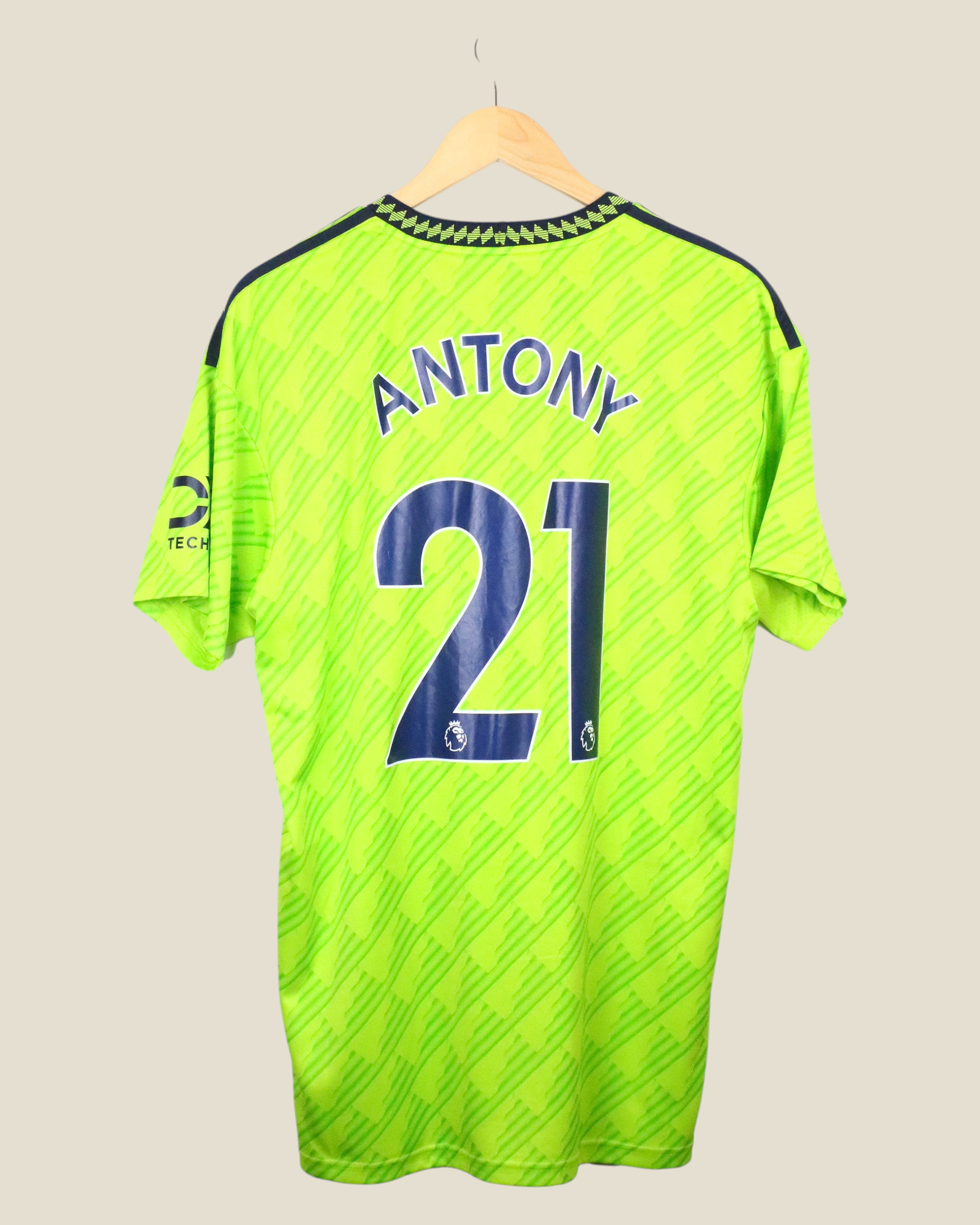 Kick Off Vintage Manchester United 2022/23 Antony #21 away jersey in neon green with dark blue lettering
