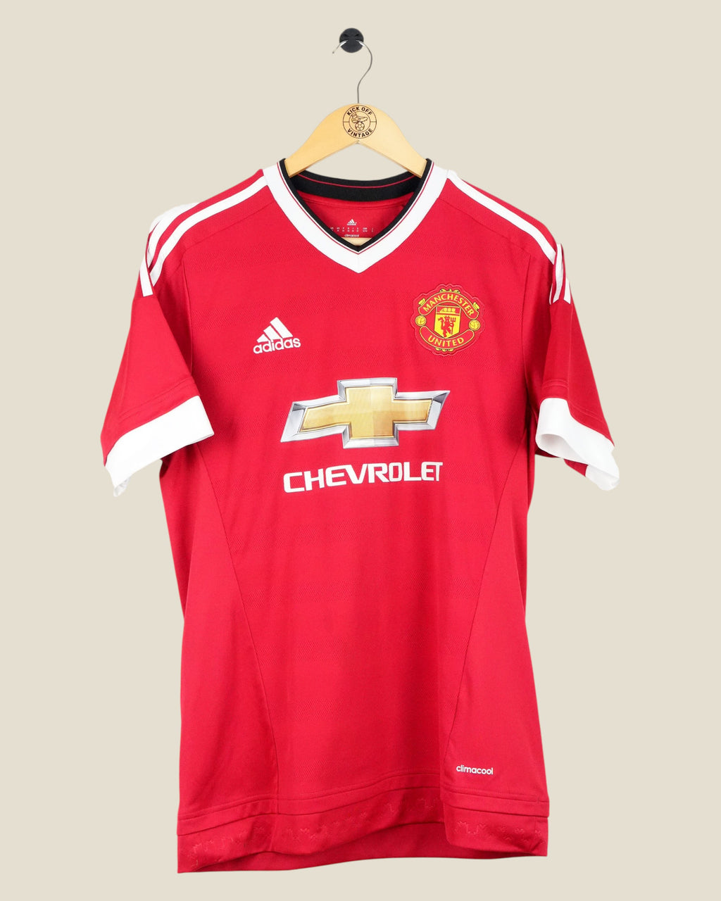 Kick Off Vintage Manchester United 2015/16 home football jersey in red with white Adidas stripes and Chevrolet logo