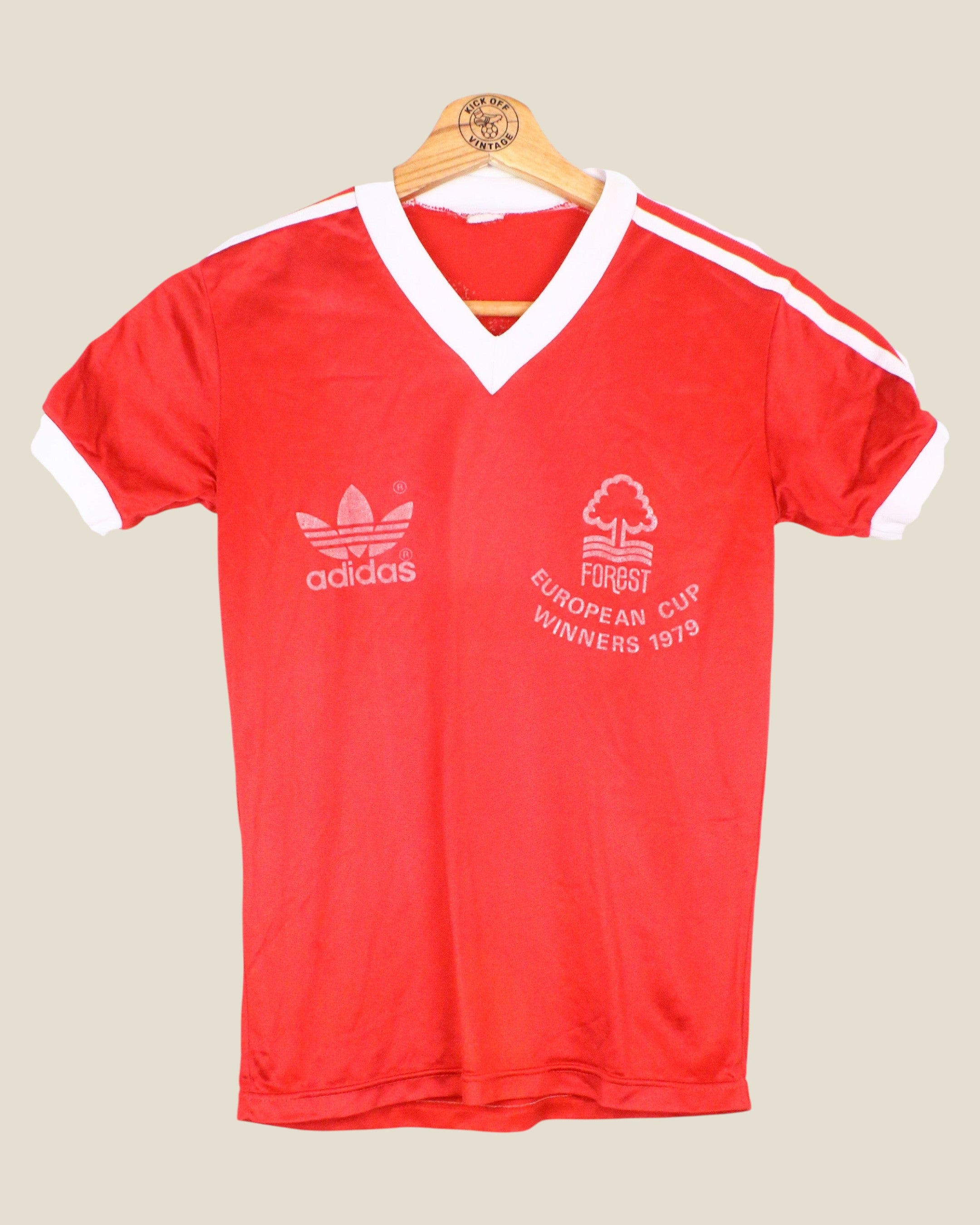 Kick Off Vintage Nottingham Forest 1980/81 home football shirt in red with white v-neck and Adidas branding