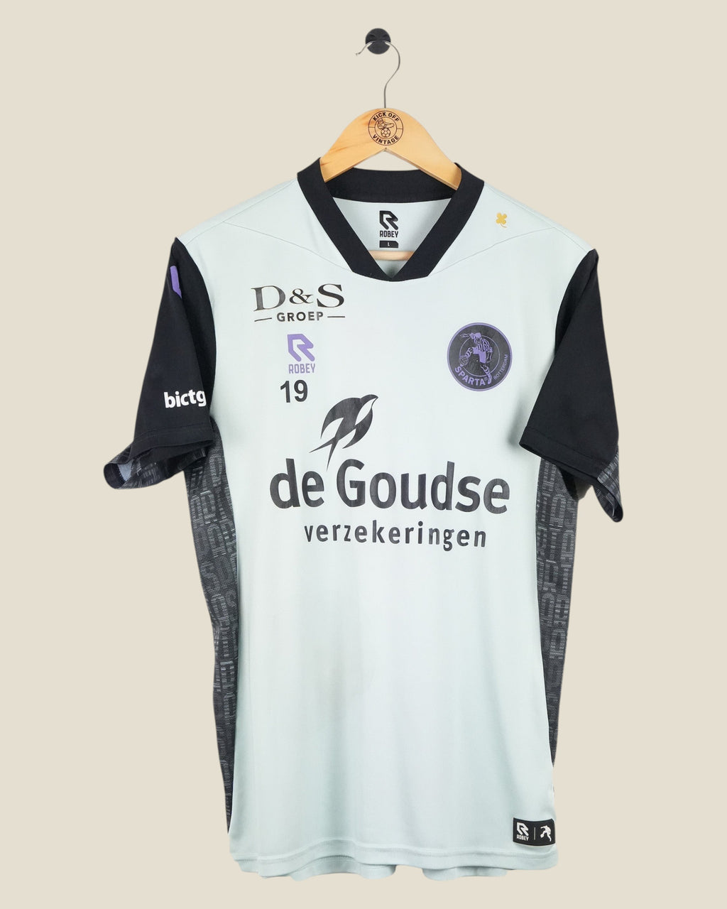 Kick Off Vintage Sparta Rotterdam 2024/25 training shirt in light blue and black with sponsor logos and number 19