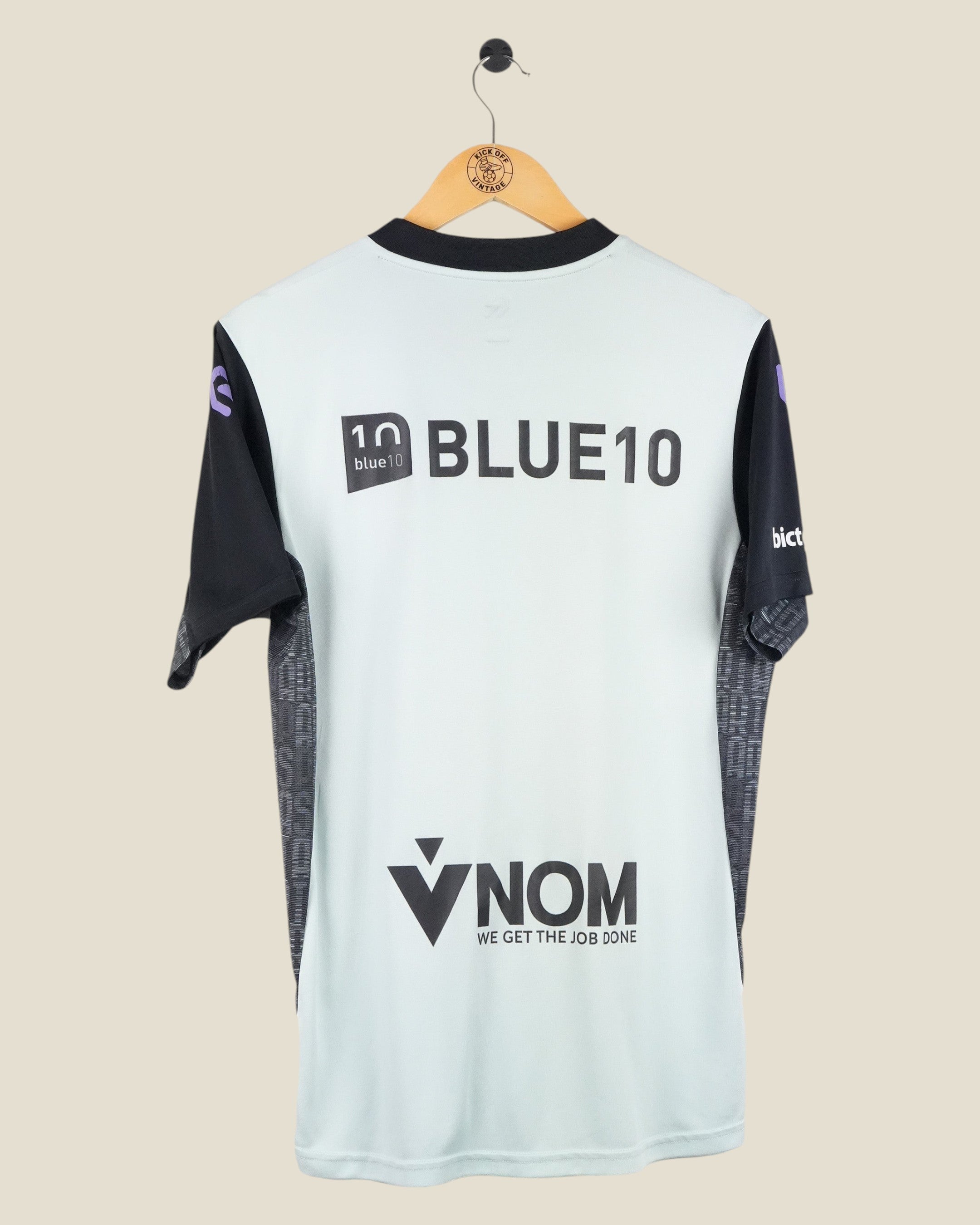 Kick Off Vintage Sparta Rotterdam 2024/25 training shirt in light blue and black with sponsor prints on the back