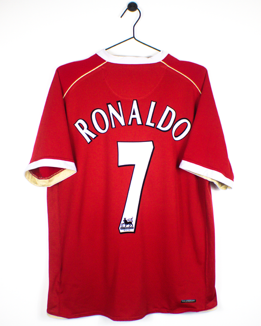 MANCHESTER UNITED 2006/07 RONALDO #7 HOME SHIRT (M) NIKE