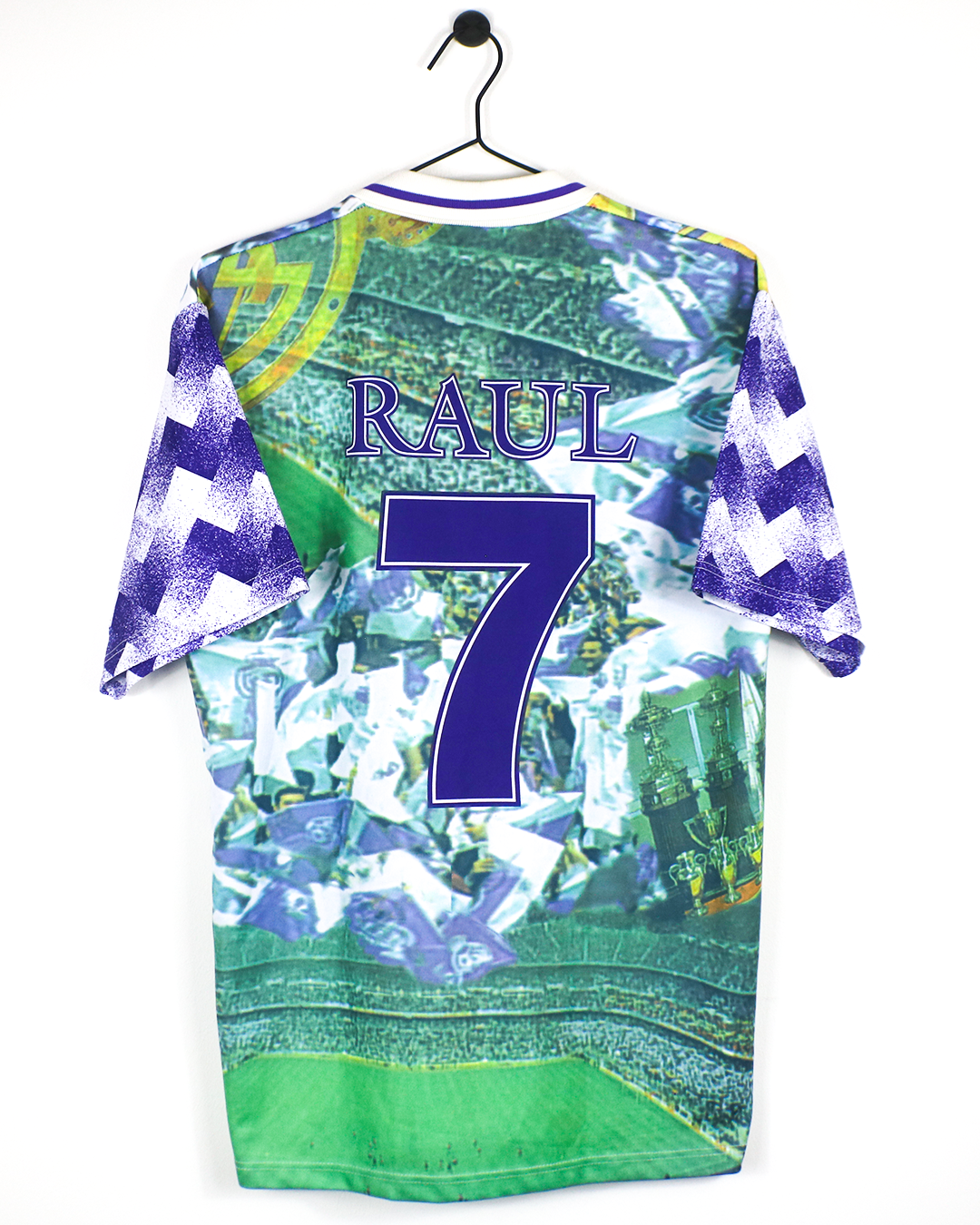 REAL MADRID 1996/97 RAUL #7 GRAPHIC SHIRT (L)